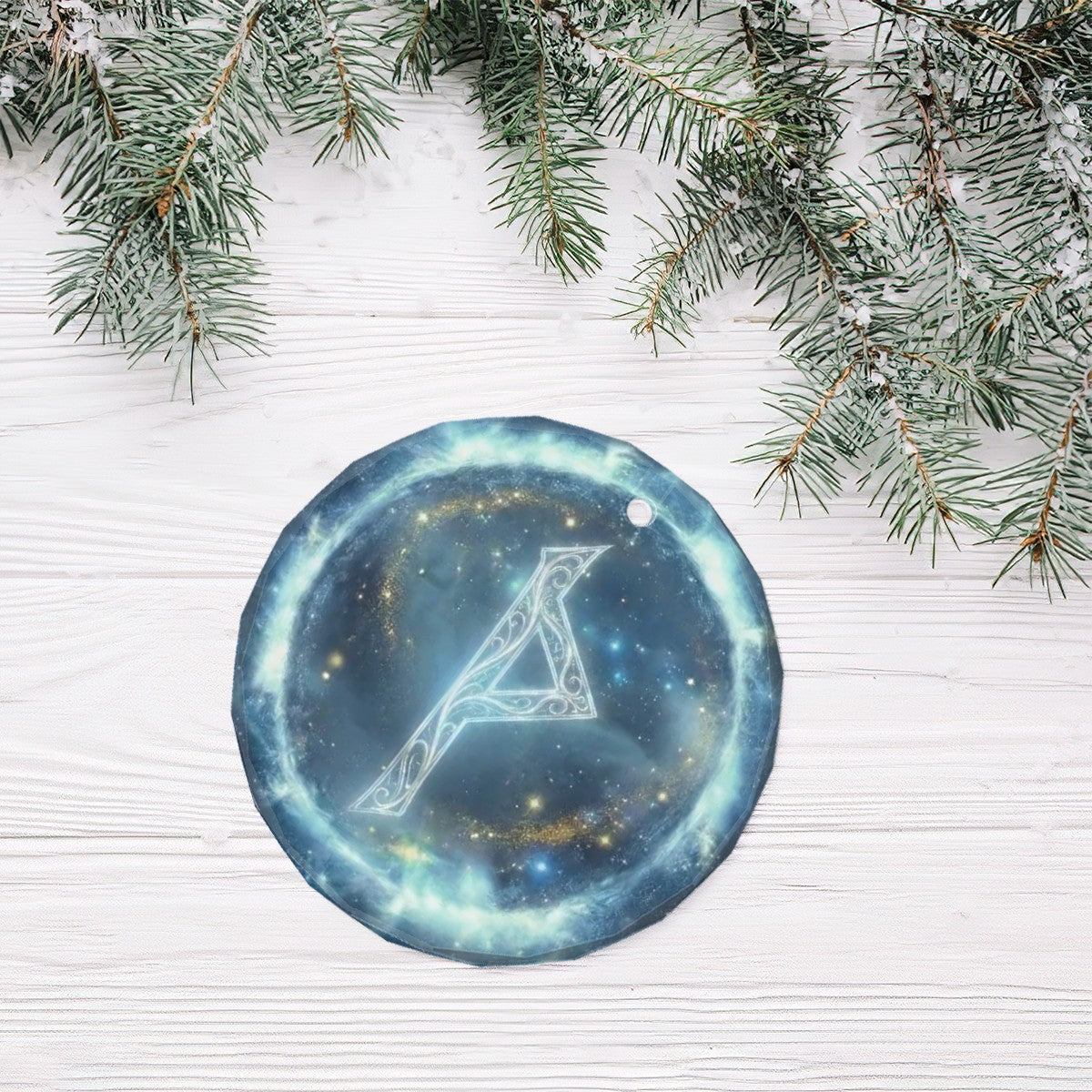 Thurisaz Schutzrune – Kristallglas-Anhänger (Celestial Futhark Collection)